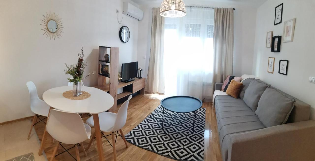Apartman Kardas Vrnjačka Banja Exterior foto